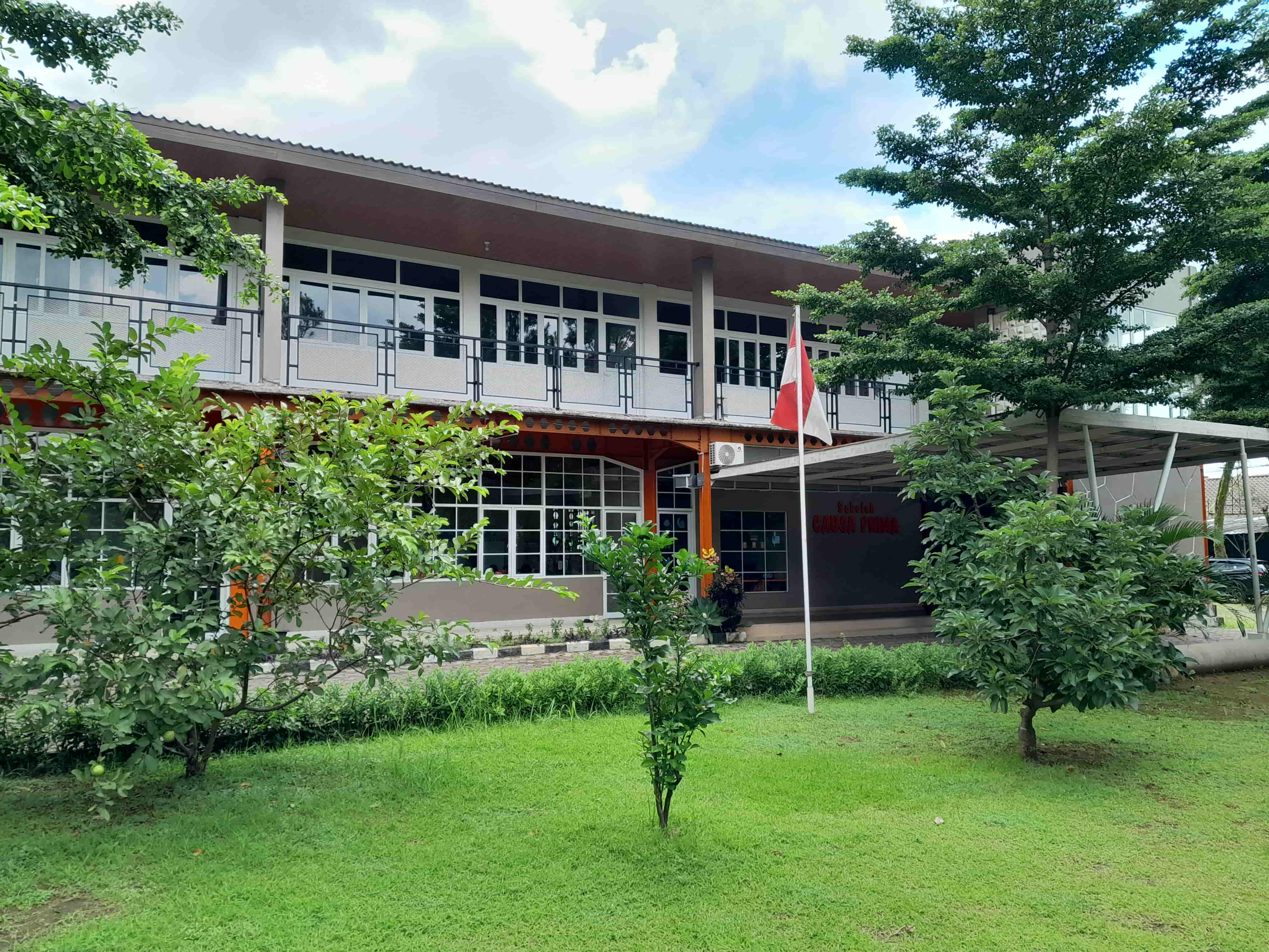 Gambar gedung sekolah